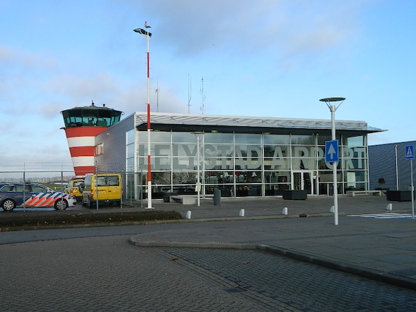 Hotel Lelystad Airport