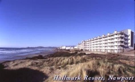 Hallmark Resort - Newport