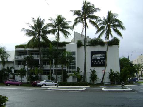 Ramada By Wyndham Cairns City Centre