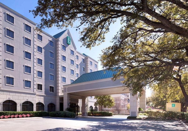 Embassy Suites by Hilton Houston-Near The Galleria