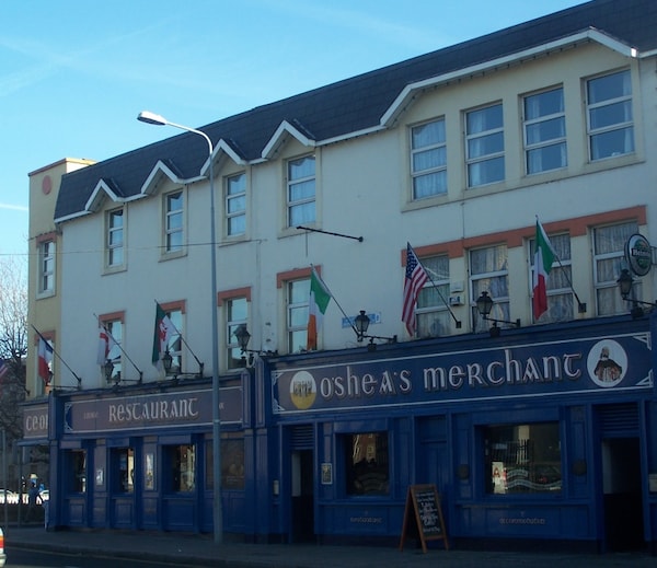 Hotel O'Shea's Merchant