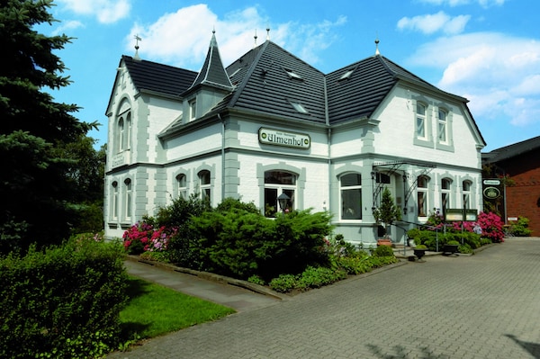 Hotel & Restaurant Villa Ulmenhof