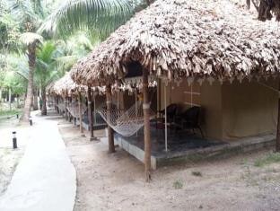 Hotel Sea Shell Beach Resort