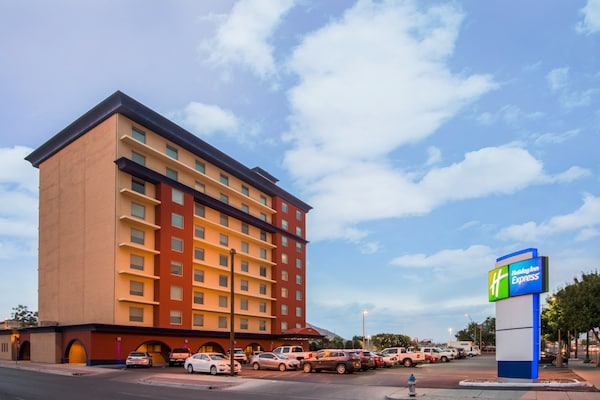Holiday Inn Express El Paso-Central, An Ihg Hotel
