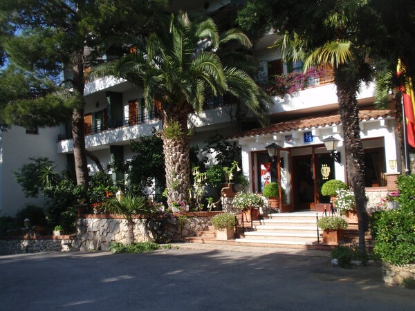 Hotel Gri-Mar