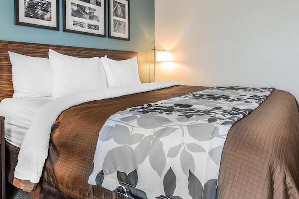 Sleep Inn & Suites Cumberland-LaVale