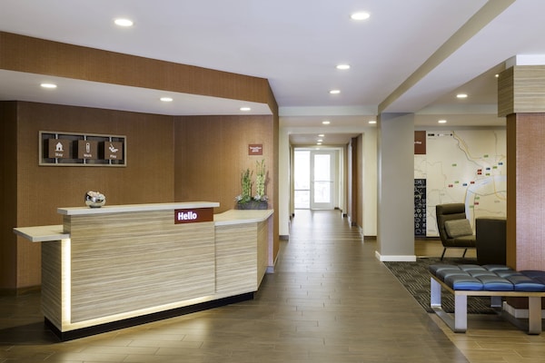 Towneplace Suites By Marriott Louisville Airport