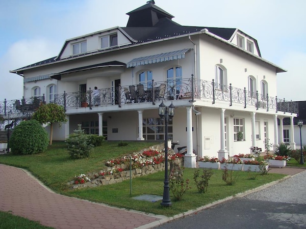 Villa Ivanić Guest House