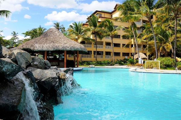 Coral Costa Caribe Beach Resort - All Inclusive