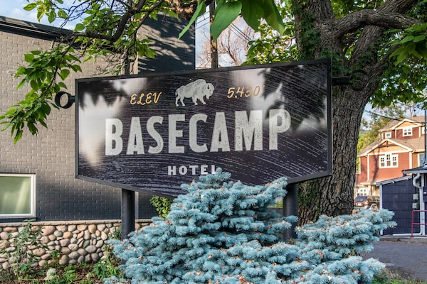 Basecamp Boulder