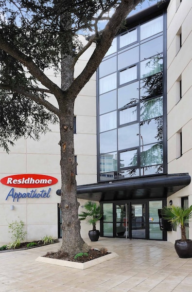 Residhome Appart Hotel Tolosa