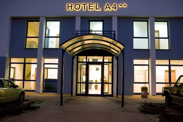 Hotel A4 MOP Zastawie