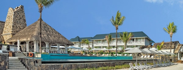 Radisson Blu Azuri Resort & Spa Mauritius