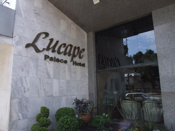 Lucape Palace Hotel