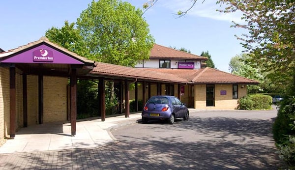 Premier Inn Peterborough (Ferry Meadows) hotel