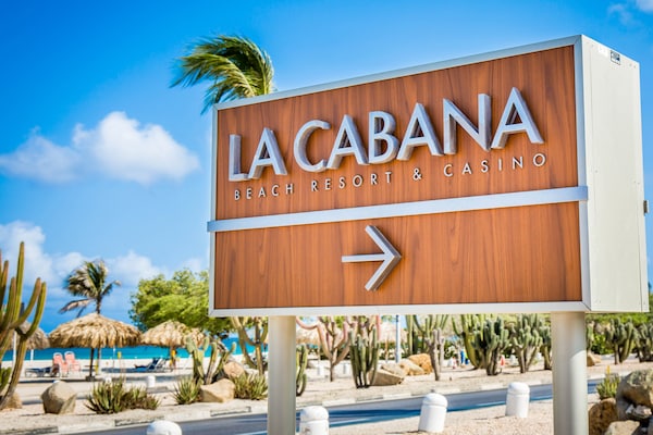 Hotel La Cabana Beach & Racquet Club