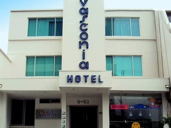 Vasconia Center
