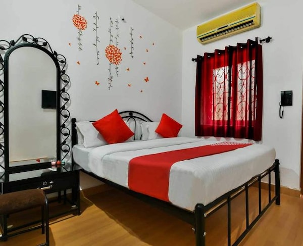 Route 77 By WB Hotels Goa