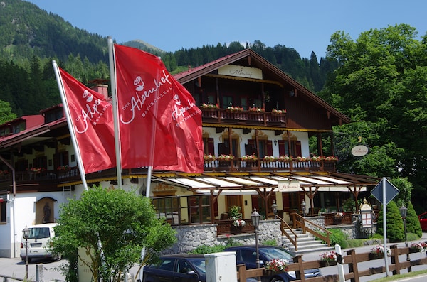 Hotel Der Alpenhof