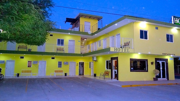 Hotel Posada Los Olivos Los Mochis