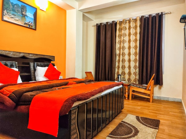 Hotel Mansarovar - Tirthan Valley