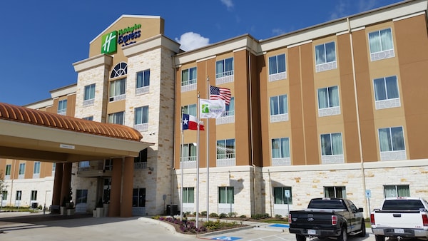 Holiday Inn Express & Suites Houston East - Baytown, An Ihg Hotel