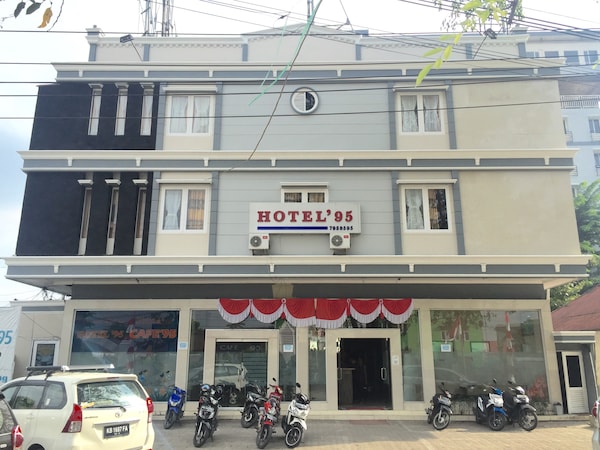 Hotel 95