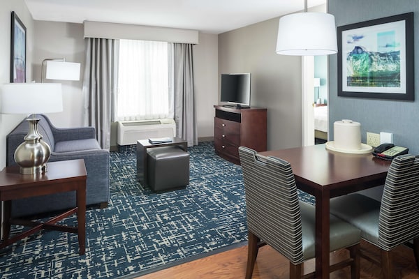 Homewood Suites By Hilton Fresno Airport/Clovis