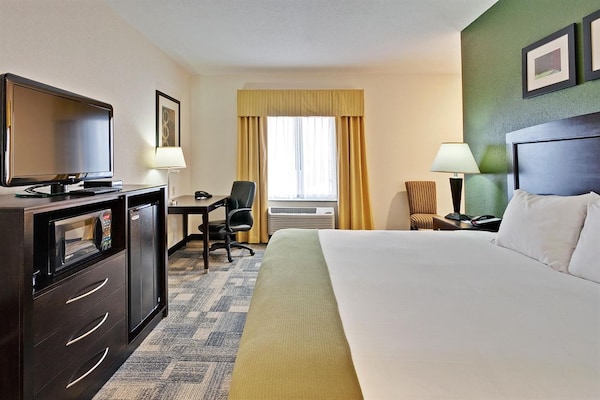 Holiday Inn Express Pekin - Peoria Area, an IHG Hotel