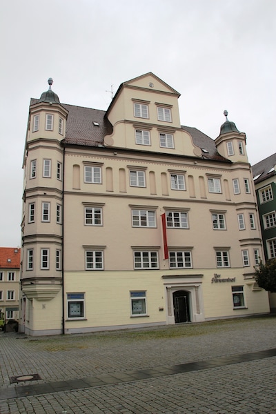 Der Fürstenhof