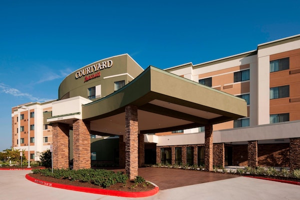 Courtyard by Marriott Houston NASA Clear Lake