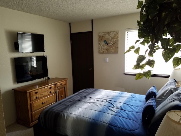 2 Bedroom Suite In Premier Condo Resort