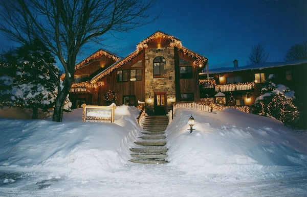 Snowed Inn