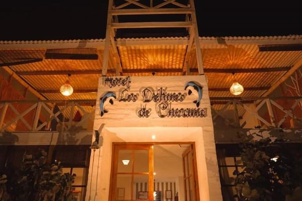 Delfines De Chicama Hotel