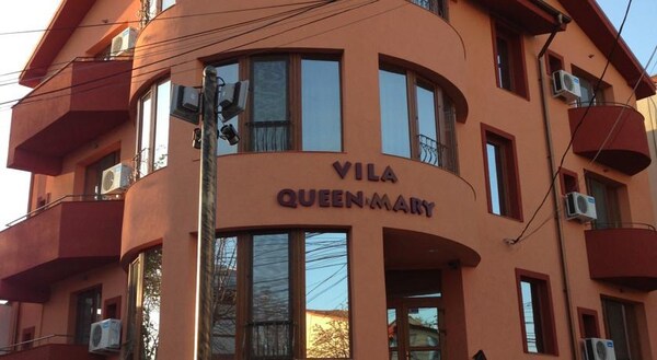 Vila Queen Mary