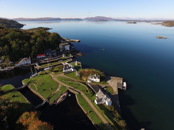 Crinan Hotel