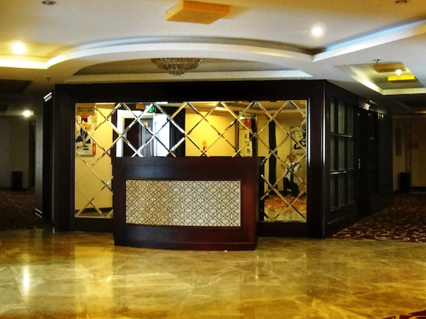 Shishi Wanjia Oriental Hotel