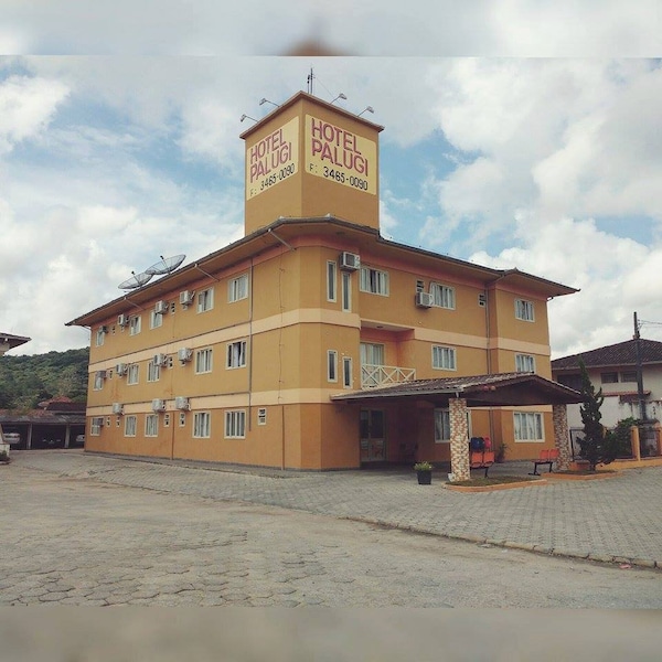 OYO Hotel Palugi