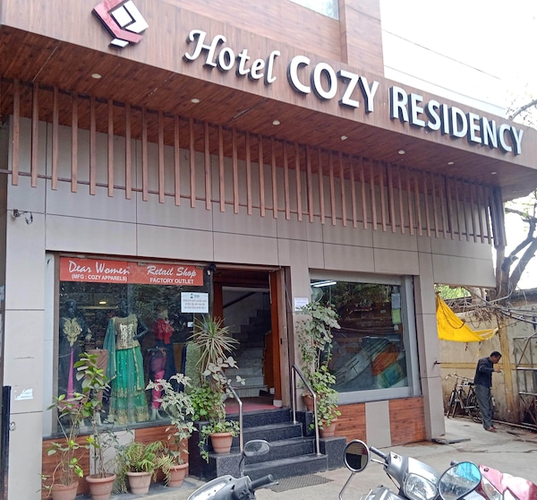 Hotel Cozy Residency