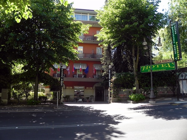 Hotel Villa Robinia