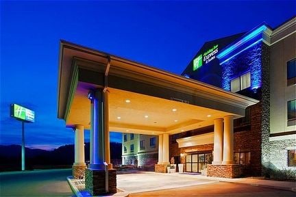 Holiday Inn Express Hotel & Suites Weston, An Ihg Hotel
