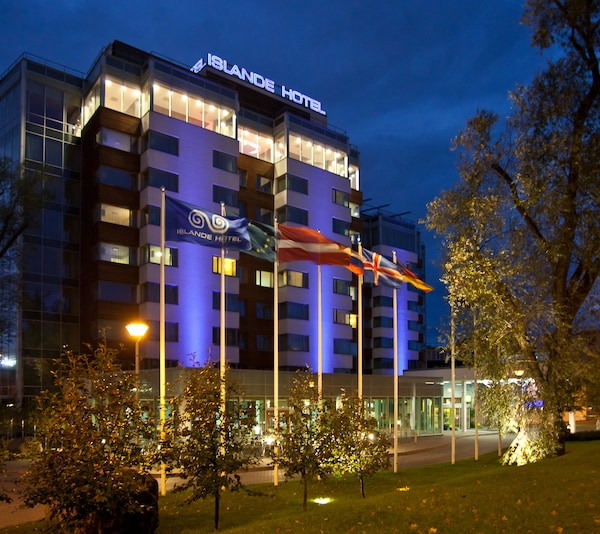 Riga Islande Hotel with FREE Parking