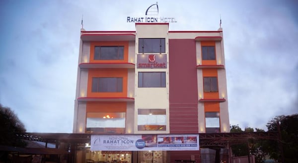 Rahat Icon Hotel