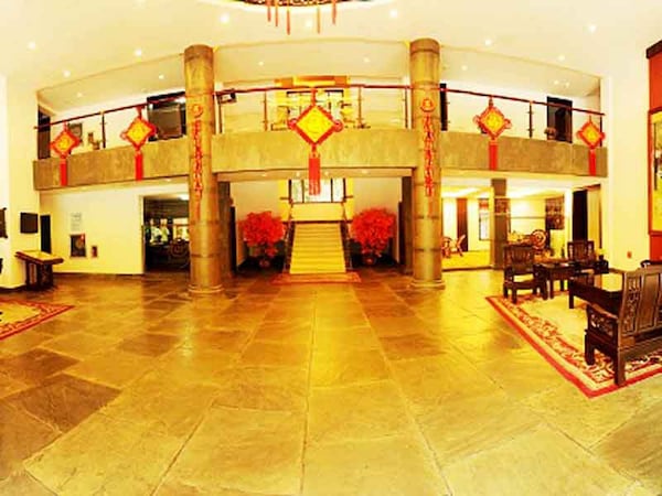 Qianfoshan Hotel