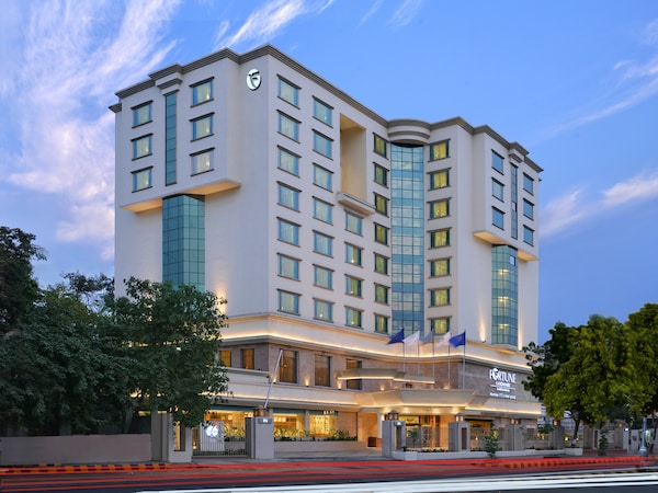 Fortune Landmark, Ahmedabad - Member Itc'S Hotel Group