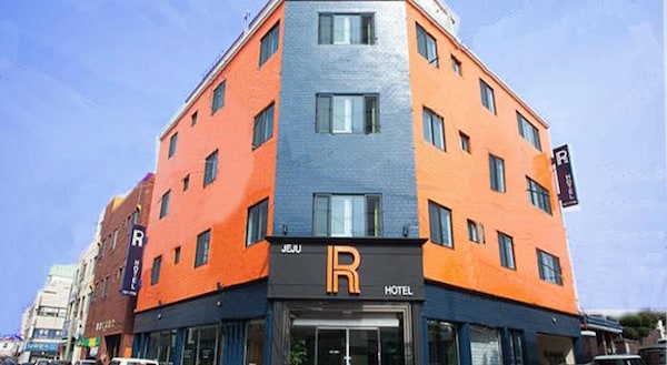 Jeju R Hotel&Guesthouse