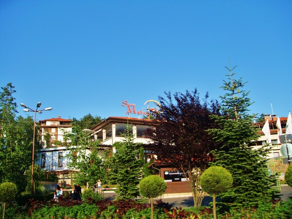 Santa Marina Holiday Village