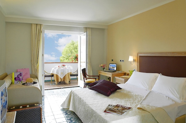 Hotel Oleandri Resort