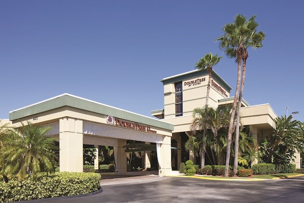 DoubleTree by Hilton Palm Beach Gardens