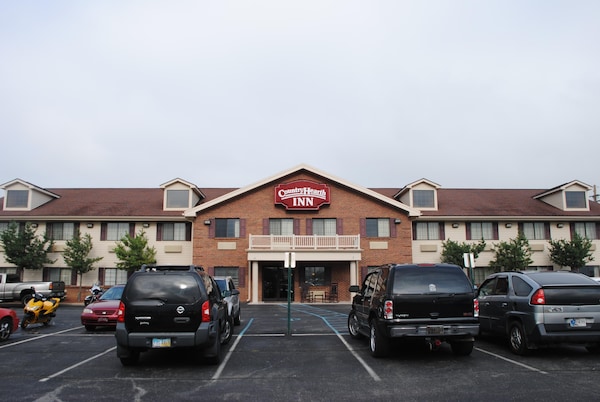 Super 8 By Wyndham Madison/Hanover Area